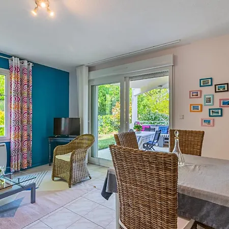 Les Vergnes Apartment *