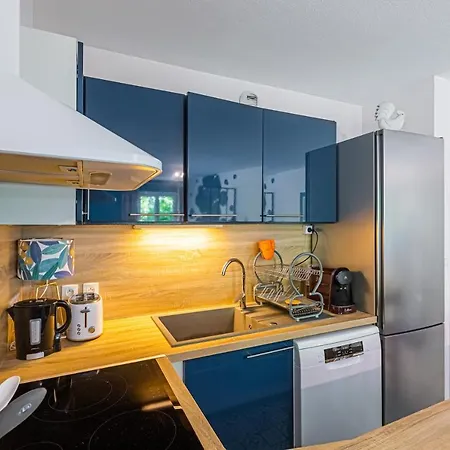 Les Vergnes Apartment